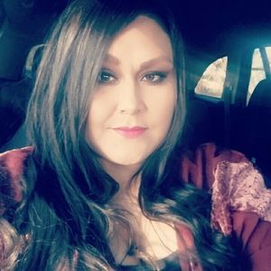 Meet your Posher, Mayra